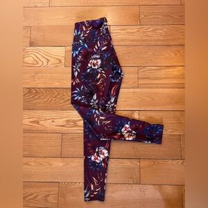 Onzie Burgundy Floral Yoga Leggings | M/L